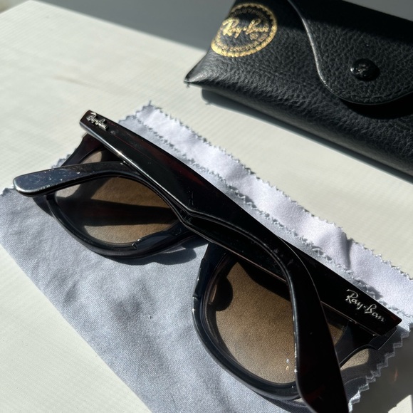 Ray ban Wayfarer - Picture 2 of 2